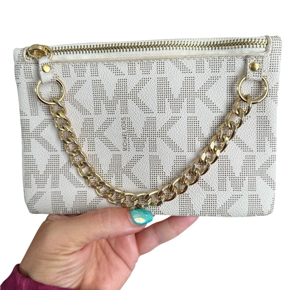 Michael Kors Cream Clutch with Gold Chain wristlet zipper pouch purse white